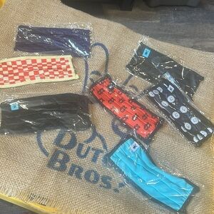 ✌️NWT 7 Dutch Bros coffee Masks